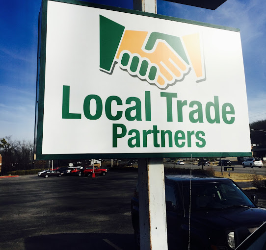 Local Trade Partners Sign